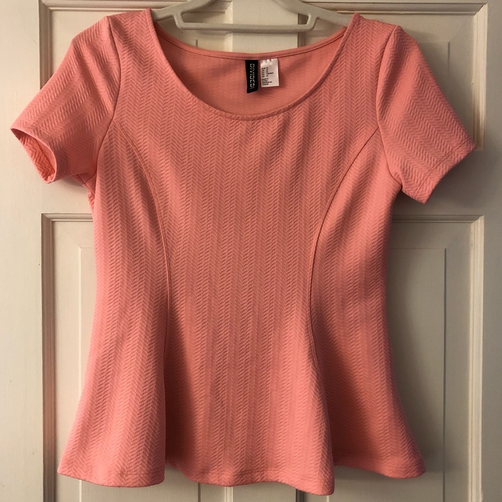 DIVIDED Peach Peplum Top